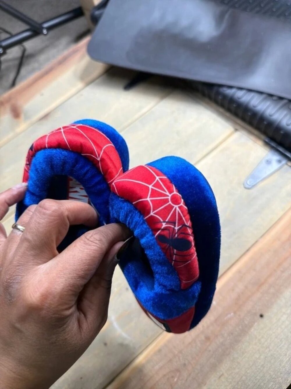 Marvel Spider-Man Boys Indoor House Slippers Shoes Size US 5/6 Red Blue Good - Picture 4 of 4